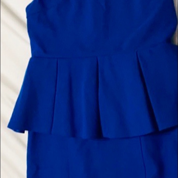 Alice & Olivia peplum dress - Picture 3 of 4